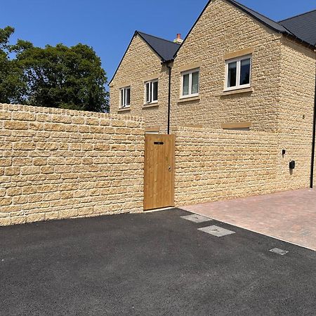 Fleming Cottage - Contemporary Cotswold Home Upper Rissington Dış mekan fotoğraf