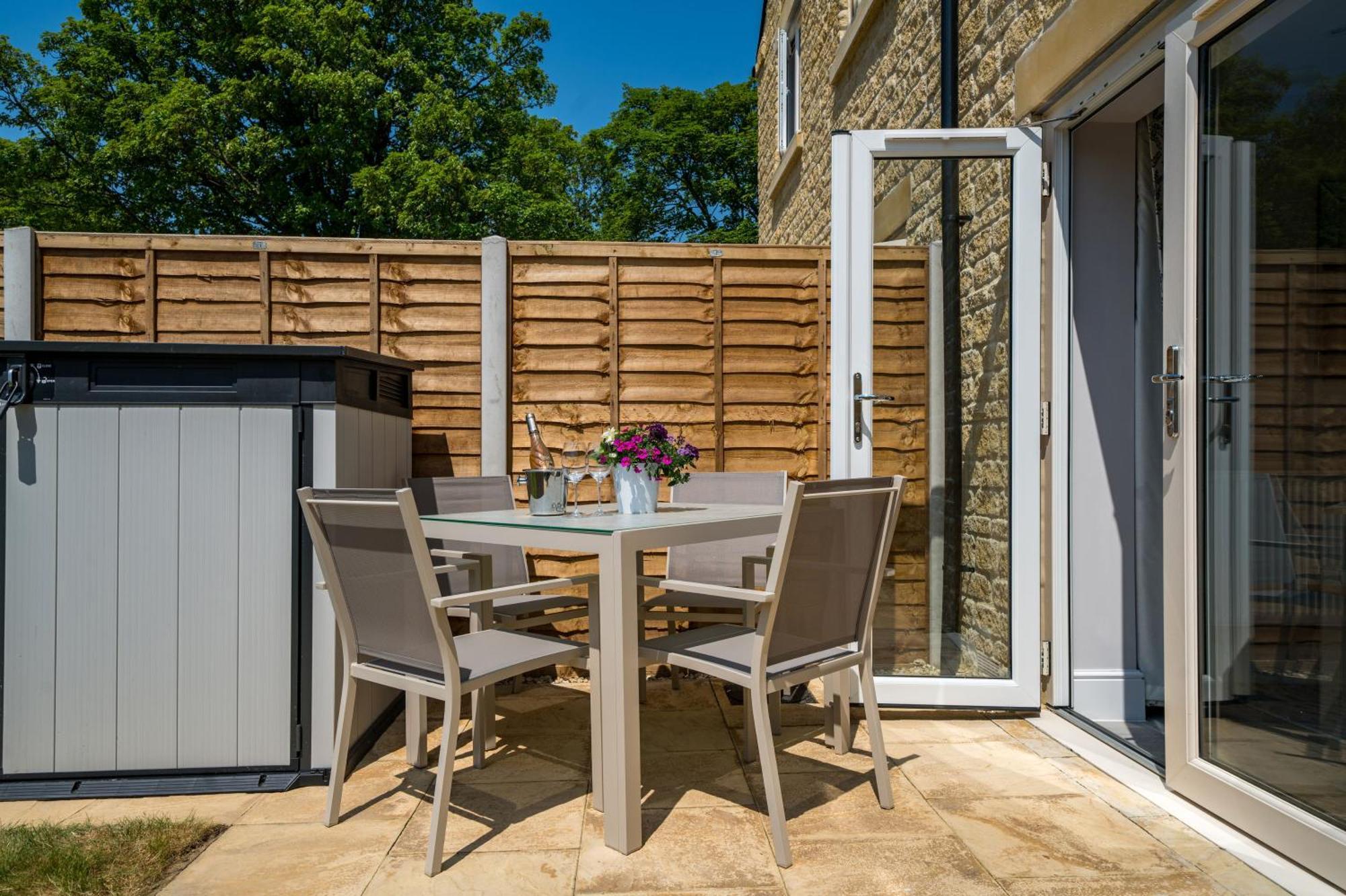 Fleming Cottage - Contemporary Cotswold Home Upper Rissington Dış mekan fotoğraf