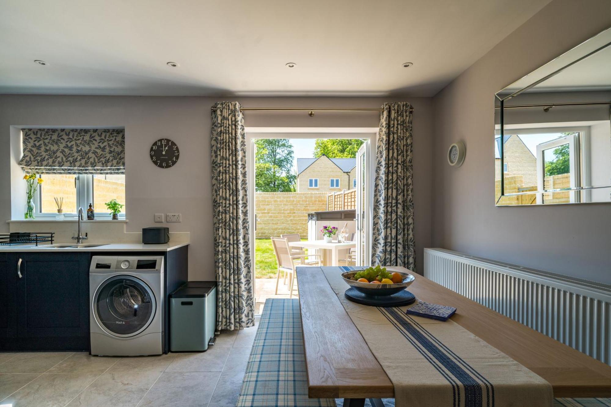 Fleming Cottage - Contemporary Cotswold Home Upper Rissington Dış mekan fotoğraf